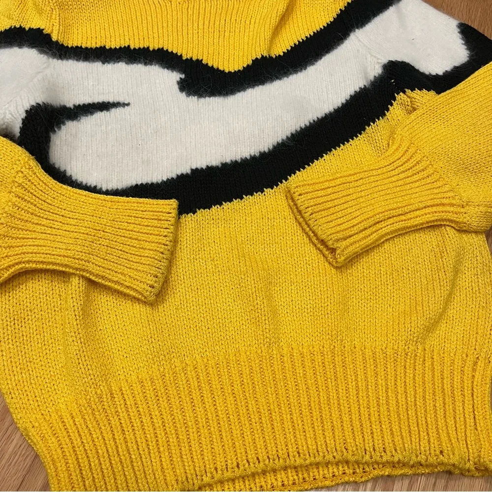 Vintage Maurada Pop Art Yellow Sweater - Picture 5 of 10